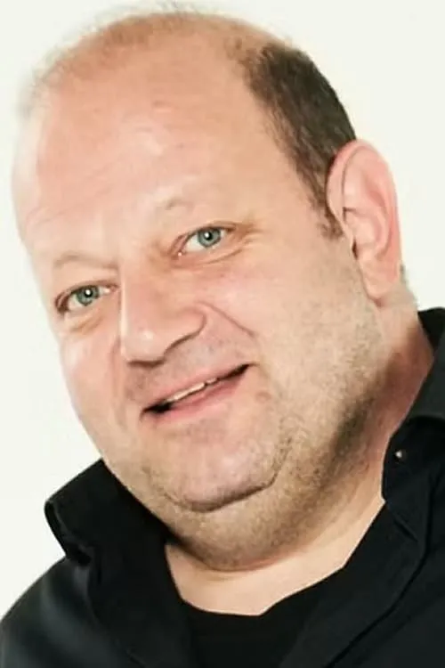 Lars Ranthe ha trabajado con Mikkel Vadsholt en 5 ocasiones