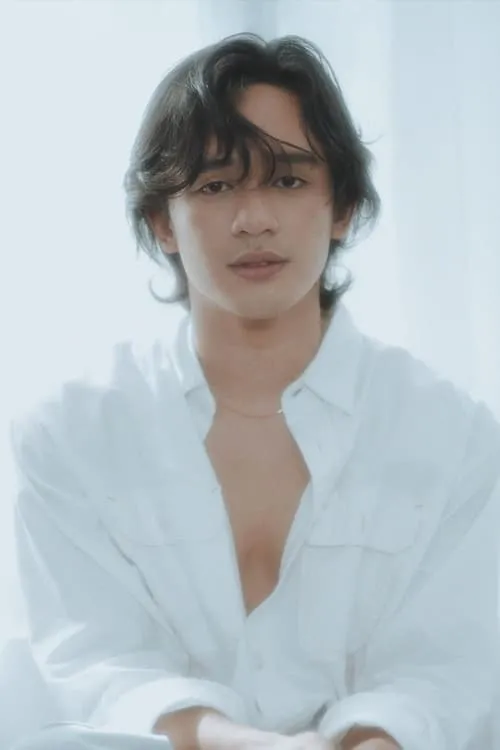 Mikoy Morales interpretando a