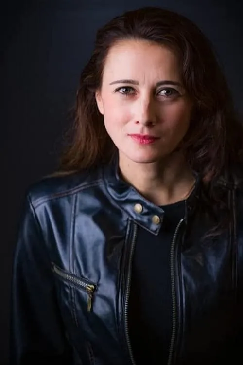 Pilar Sanders ha trabajado con Mila McCoy en 1 ocasiones