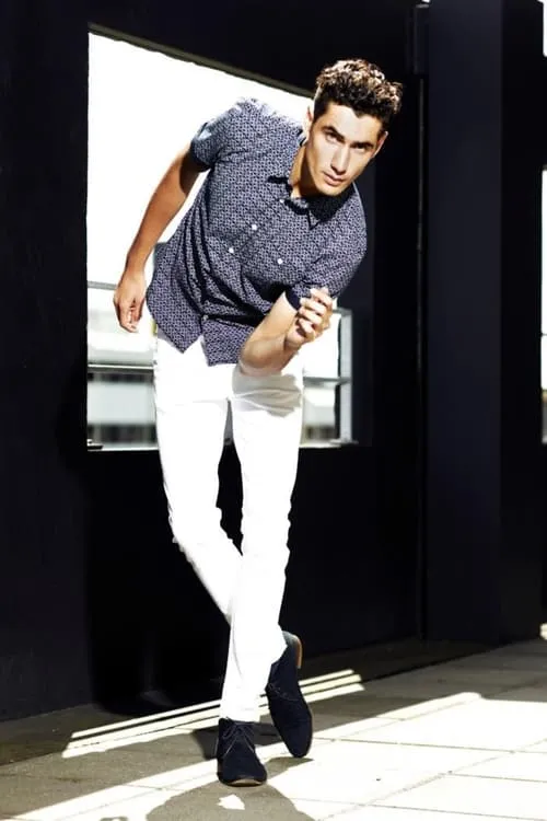 Michael Tiedtke ha trabajado con Milan Van Aagten en 1 ocasiones