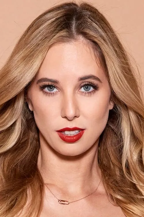 Millie Morgan interpretando a