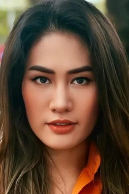 Minh Cúc — personaje: Bình