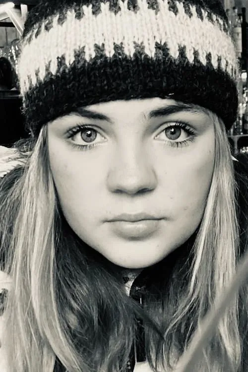 Cara Middleton ha trabajado con Minti Gorne en 1 ocasiones