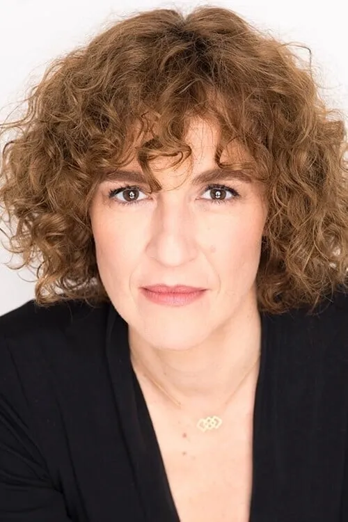 Miriam Correa interpretando a Julia