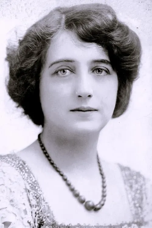 Robert Brower ha trabajado con Miriam Nesbitt en 4 ocasiones