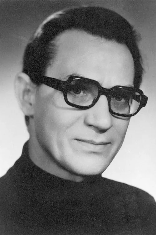 Aleksey Milkovski ha trabajado con Miroslav Kůra en 1 ocasiones