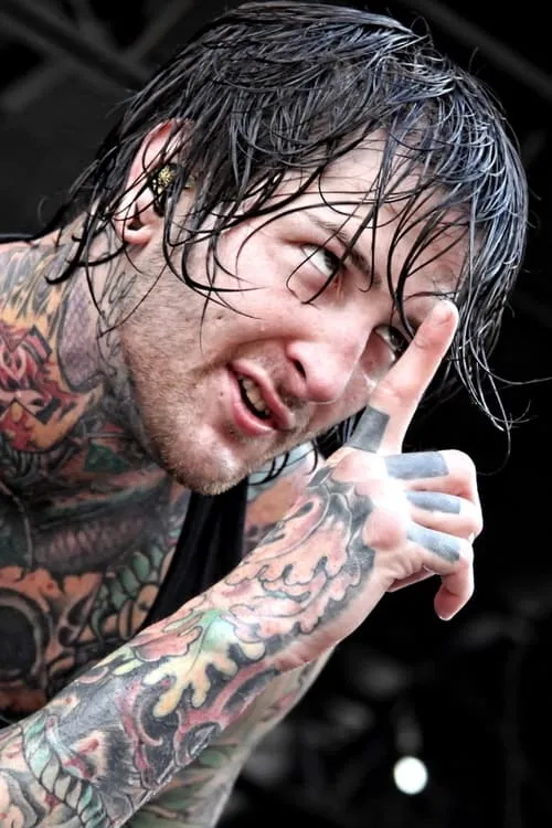 Mitch Lucker interpretando a Self