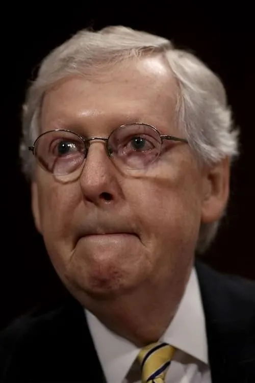 Mitch McConnell interpretando a Self