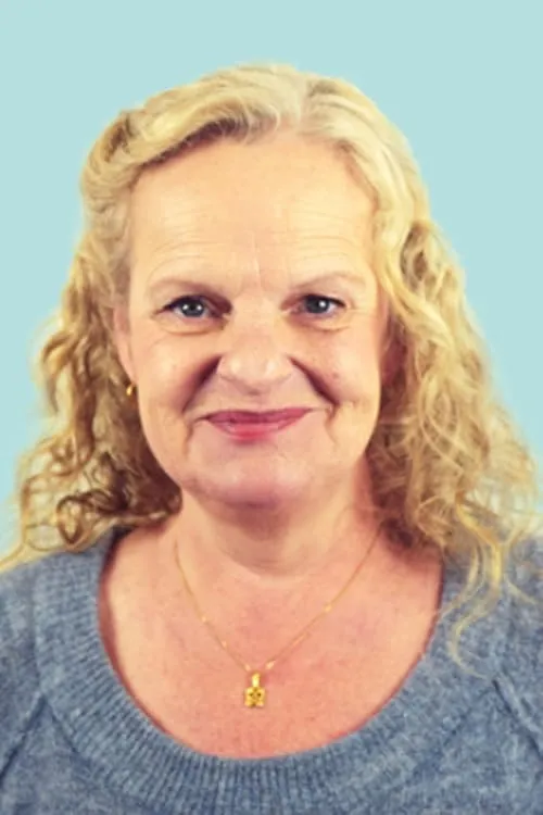 Mitta Van der Maat en su biografía y filmografía