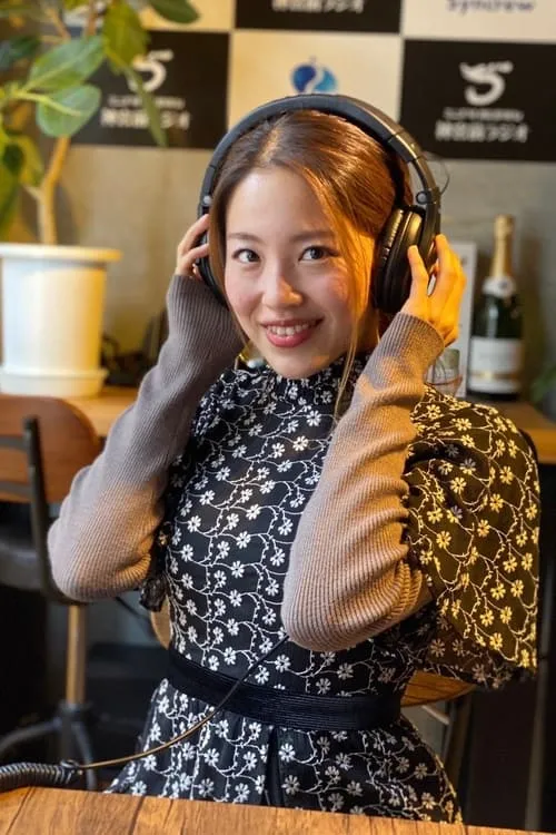 Yukari Sato ha trabajado con Mizuki Kuwabara en 1 ocasiones