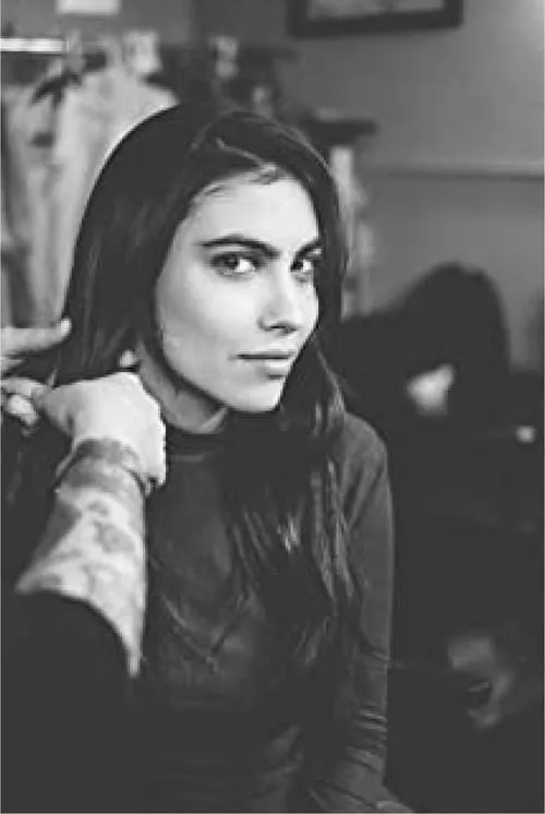 Ricky Cruz ha trabajado con MJ Garcia en 1 ocasiones