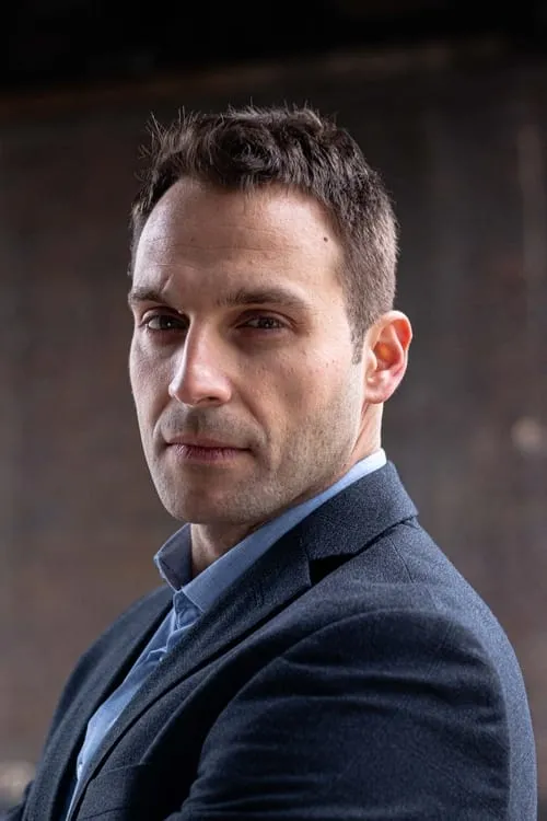 Rick Scully ha trabajado con Mladen Petrov en 1 ocasiones