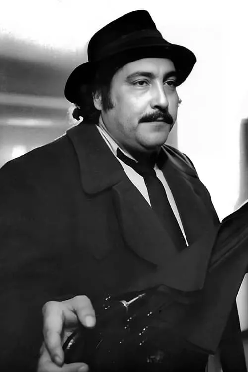 Merzak Allouache ha trabajado con Mohamed Bouamari en 2 ocasiones