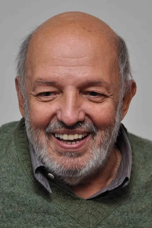 Wael Omar ha trabajado con Mohamed Khan en 1 ocasiones