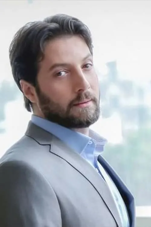 Mohammed Al Ahmad — personaje: Hadi