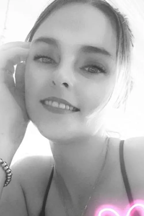 K. Andrew Deffley ha trabajado con Moira Bunting en 1 ocasiones