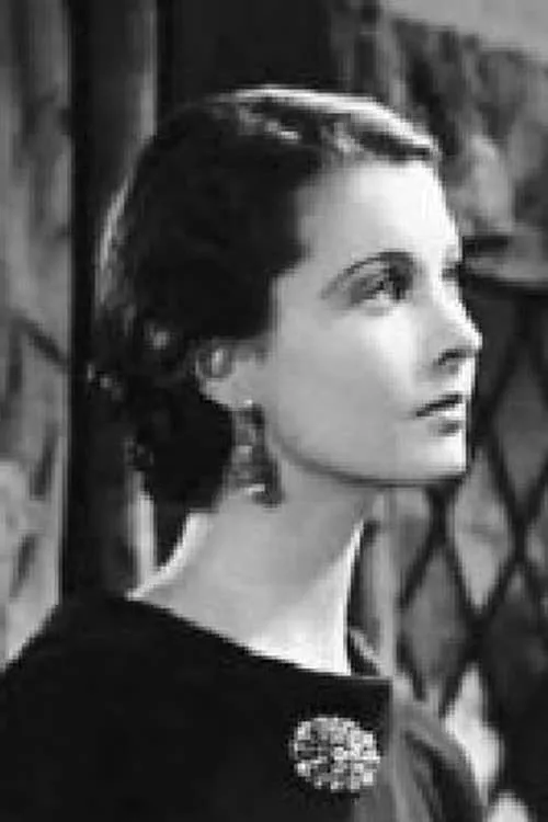 Moira Lynd interpretando a Paddy