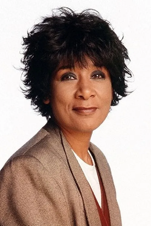 Moira Stuart — personaje: Herself - Pronouncer