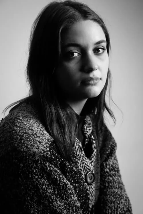 Daniel Abraham Stevens ha trabajado con Molly Robbins en 1 ocasiones