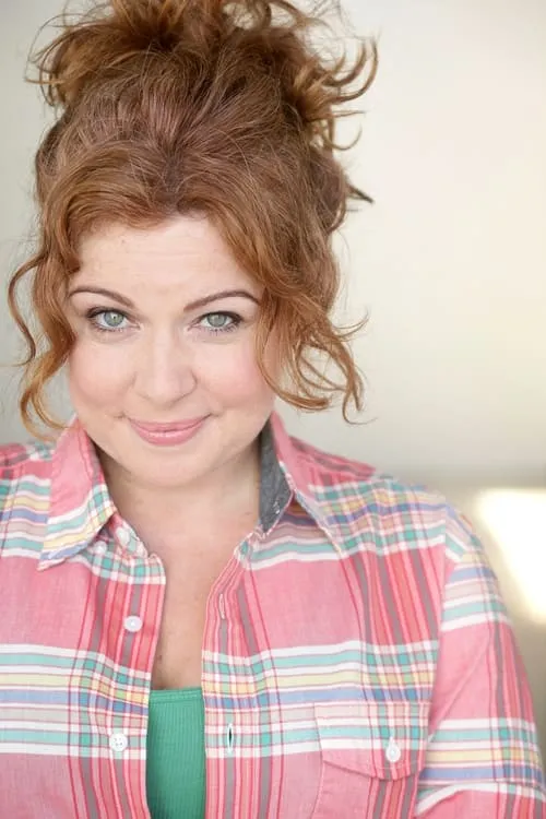 Joe Wright ha trabajado con Monica Lee Gradischek en 1 ocasiones