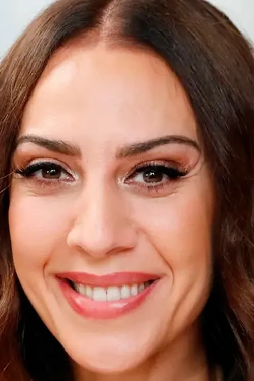 Mónica Naranjo — personaje: Self - Host