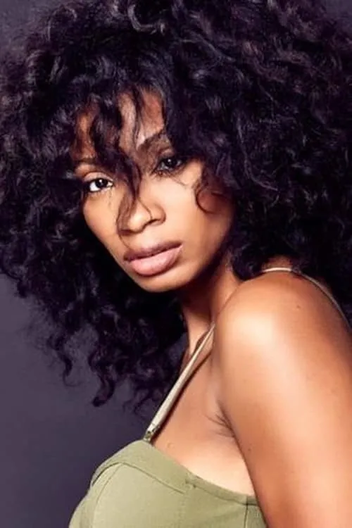 Monique Fay Peck interpretando a Carla