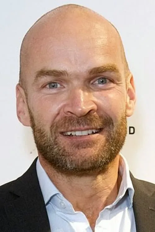 Monty Halls — personaje: Self