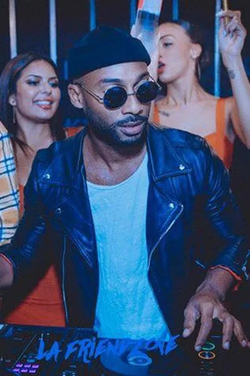 Saïdou Zitoumbi ha trabajado con Moody Mike en 1 ocasiones