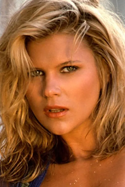 Bruce Scott ha trabajado con Morgan Fox en 1 ocasiones