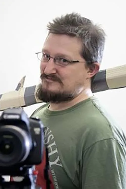 Matthew Pidge ha trabajado con Morgan Galen King en 1 ocasiones