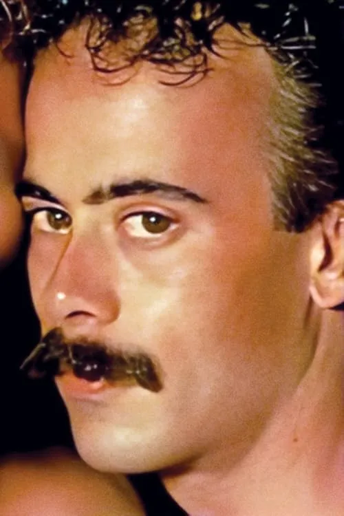 Morgan Hunter interpretando a Vladimir Kruskev