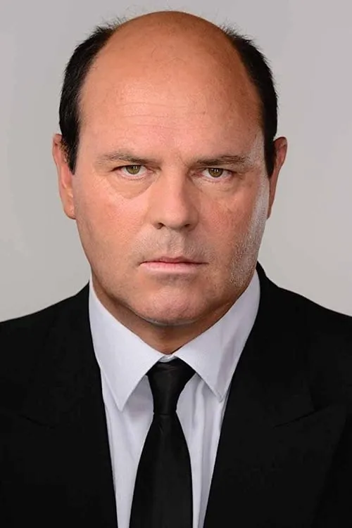 James Parbery ha trabajado con Morrison James en 1 ocasiones