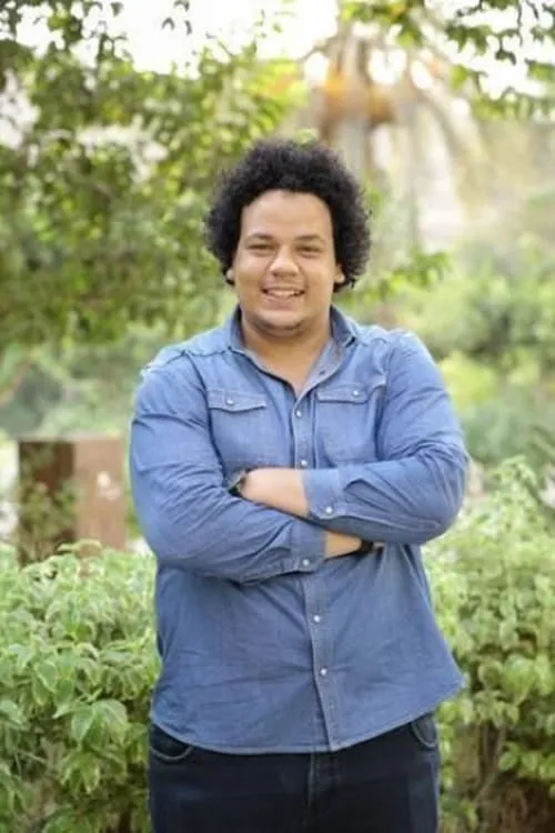 مصطفى غريب interpretando a ????