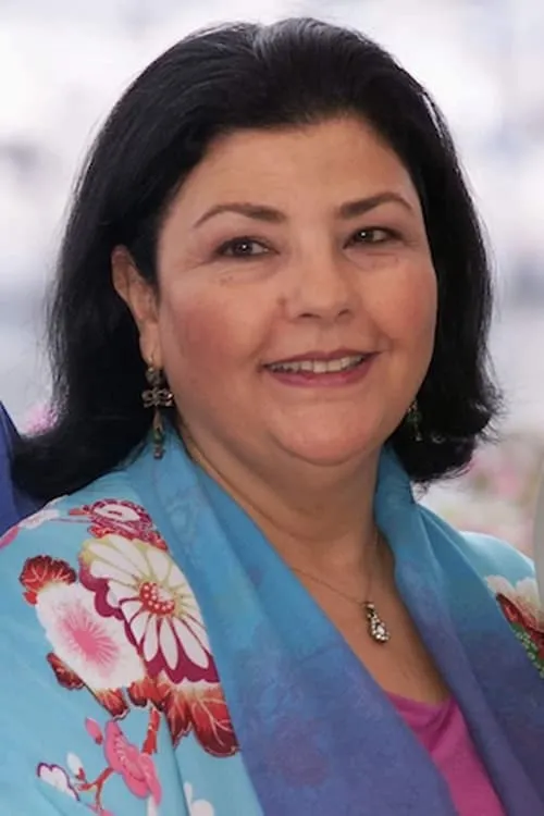 Jeanne Labrune ha trabajado con Moufida Tlatli en 1 ocasiones