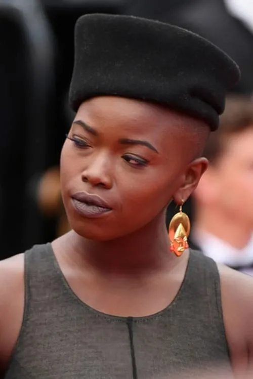 Lea Vlamos ha trabajado con Mounia Nassangar en 1 ocasiones