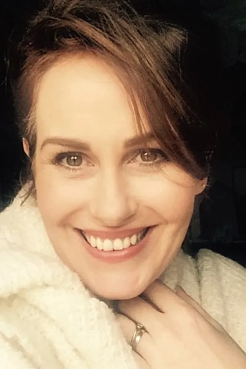 Emma Griffiths Malin ha trabajado con Moya Farrelly en 1 ocasiones