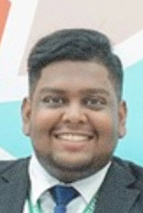 Muhammad Nasiruddin interpretando a Ketot