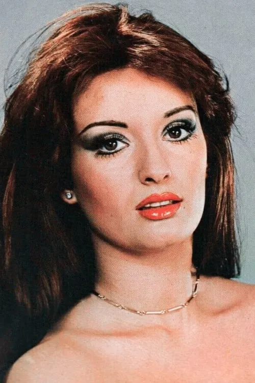 Mehmet Esen ha trabajado con Müjde Ar en 3 ocasiones