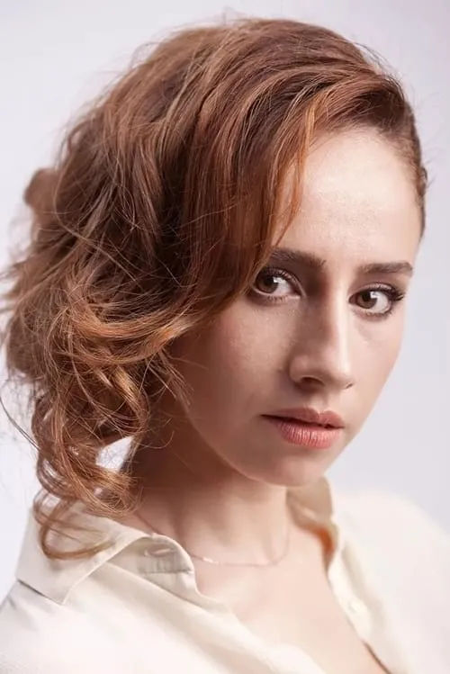 Zülfü Hamit Altin ha trabajado con Münibe Millet en 1 ocasiones