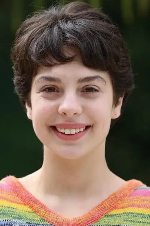 Berke Bük ha trabajado con Munise Özlem Öztürk en 1 ocasiones