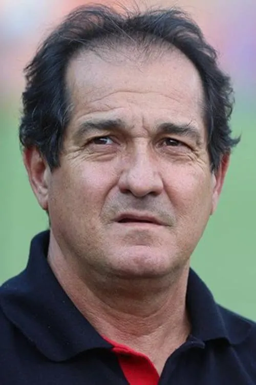 Dani Alves ha trabajado con Muricy Ramalho en 1 ocasiones