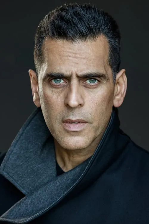 Julie Hannan ha trabajado con Mushi Noor en 1 ocasiones