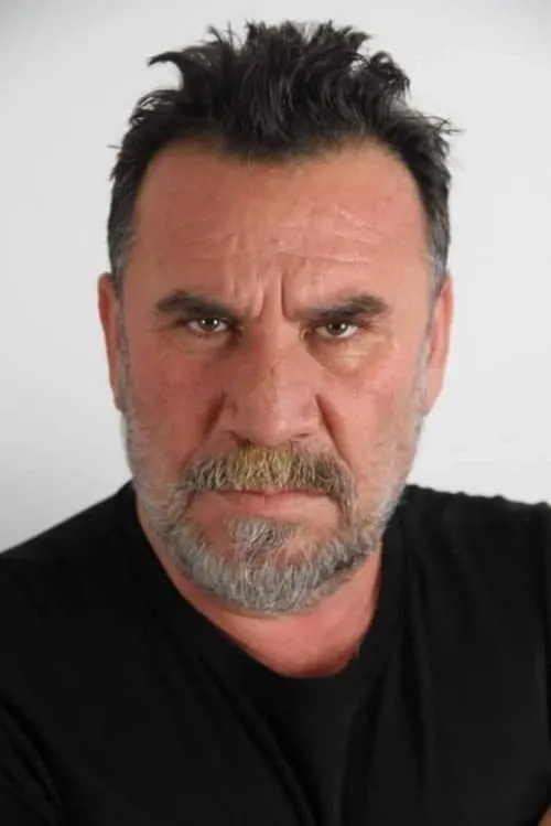 Mustafa Develi en su biografía y filmografía