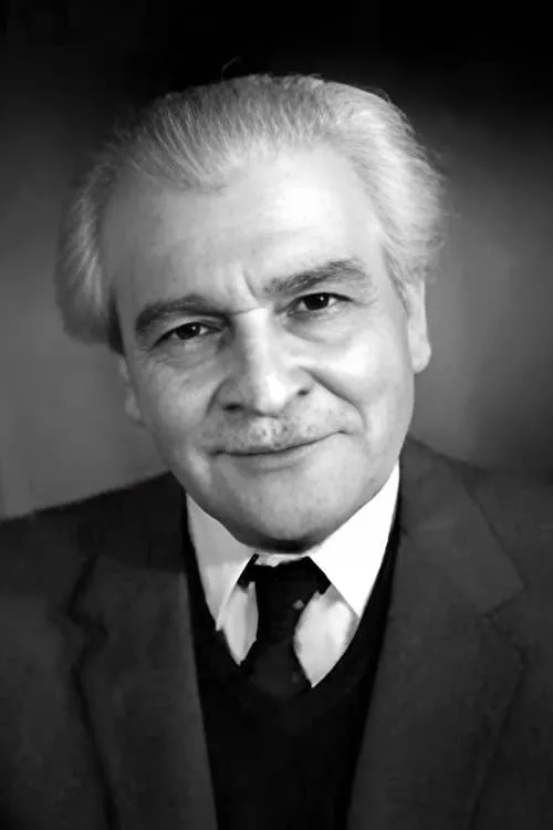 Sid Ali Kouiret ha trabajado con Mustapha Kateb en 2 ocasiones