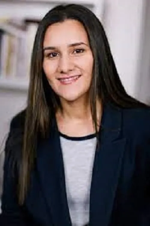 Sonia Emamzadeh ha trabajado con Myra Bitout en 1 ocasiones