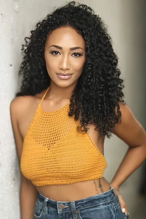 Conchita Campbell ha trabajado con Myrasol Martinez en 1 ocasiones