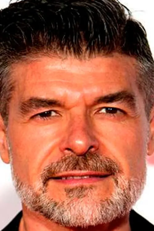 Nacho Guerreros interpretando a Eduardo