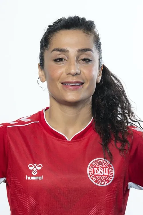 Ruud Gullit ha trabajado con Nadia Nadim en 1 ocasiones