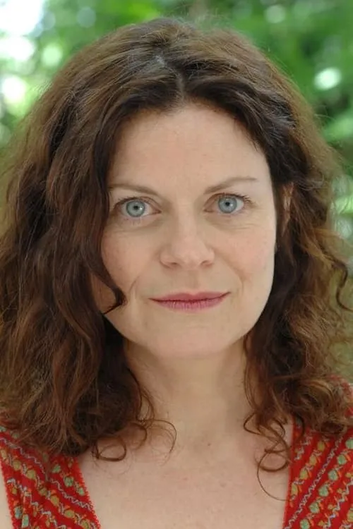 Nadine Marcovici interpretando a Florèle