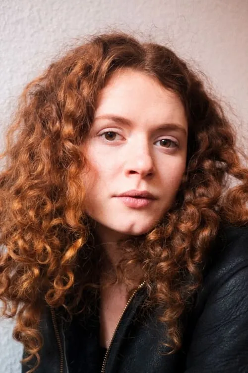 Nadja Sabersky — personaje: Mila Leitner